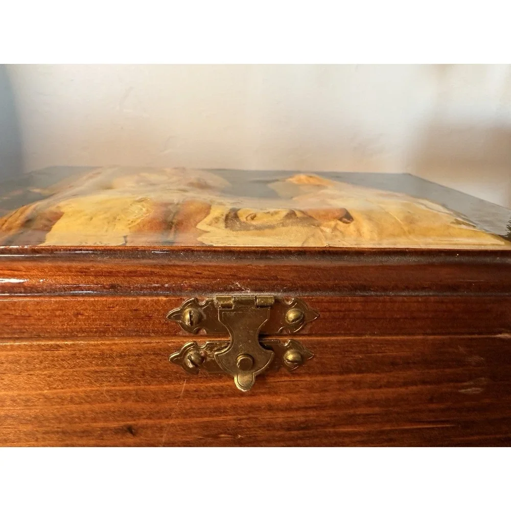Antique Handmade Jewlery Music Box made by Doris, local artist 8x5x3.75